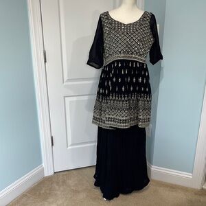 Elegant Black and White Palazzo Pants for Women